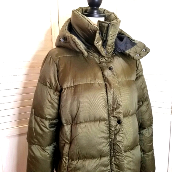 Halogen Woman’s Long Green Parka. NWOT Size SM - Picture 2 of 13